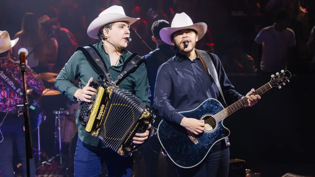 Marca Registrada hace vibrar el Domo Care con sus corridos
