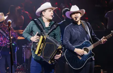 Marca Registrada hace vibrar el Domo Care con sus corridos