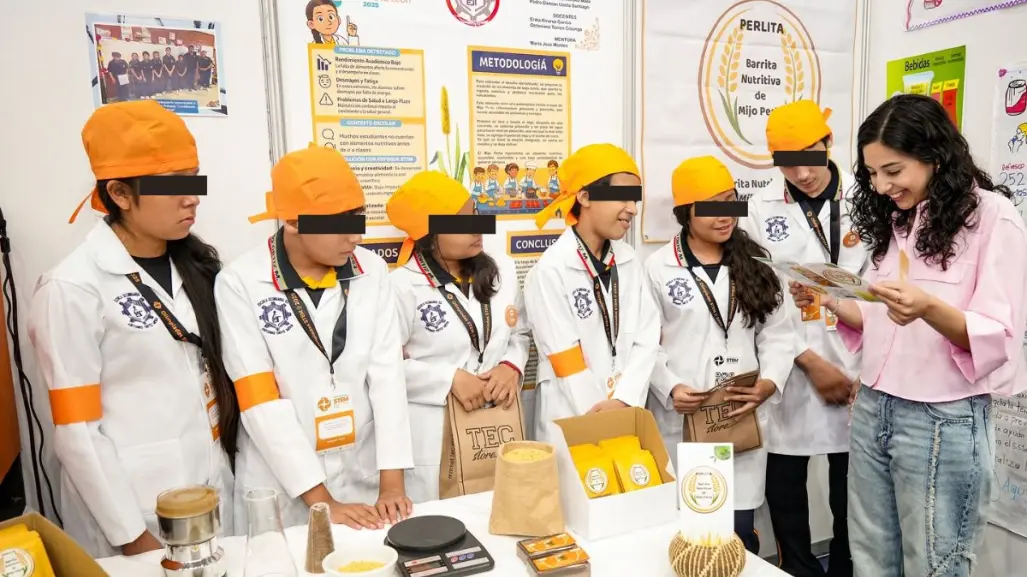Elva Deyanira reconoce talento estudiantil de Zuazua en Olimpiadas STEM Nuevo León