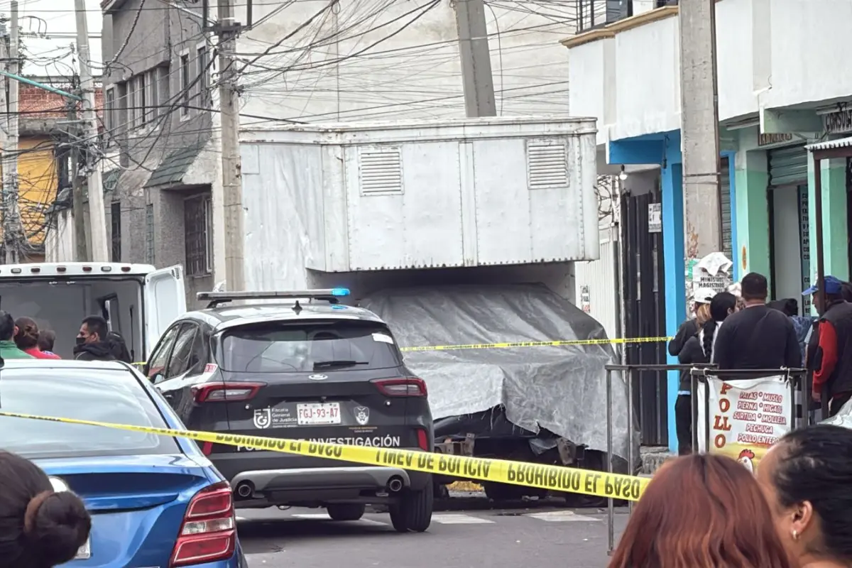 Asesinato de hombre en alcaldía Tláhuac en CDMX. Foto: Luis Antonio Alfaro
