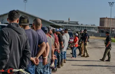 Deportaciones masivas en California causarán pérdidas de miles de millones de dólares, dice estudio