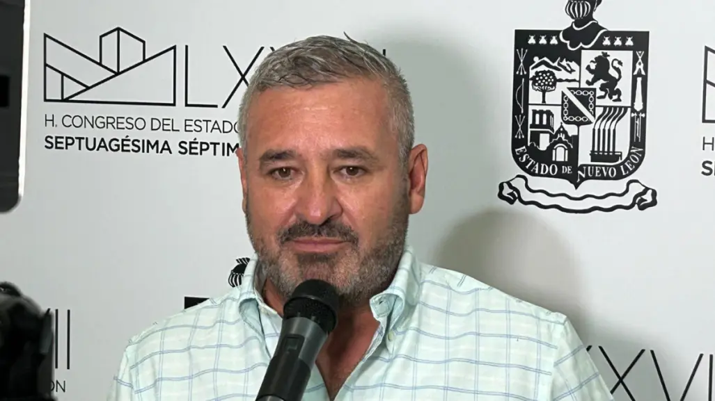 Javier Caballero llama a mejorar seguridad en carreteras de Nuevo León