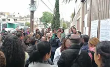 Padres protestan en Iztacalco: piden remover al director de Secundaria 258