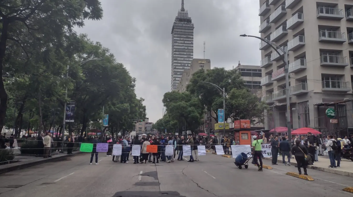 Trabajadores del PJCDMX manifestándose. Foto: Ramón Ramírez