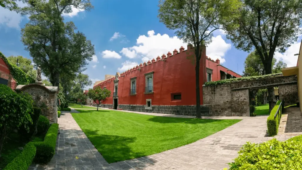 IPADE lidera el ranking de escuelas de negocios en México