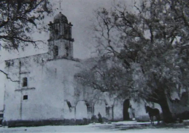 El pueblo a 35 minutos de Durango con una increíble hacienda en ruinas