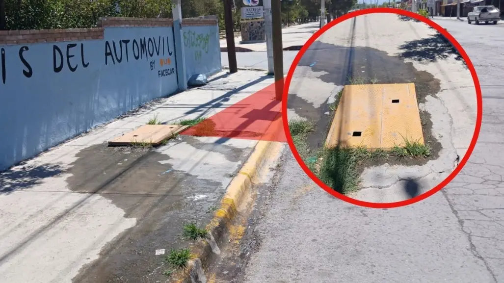 Entre aguas negras viven vecinos del blvd. Jesús Valdés Sánchez en Arteaga