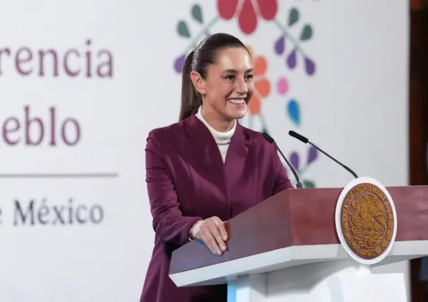Así felicitaron los reporteros a Claudia Sheinbaum por su cumpleaños
