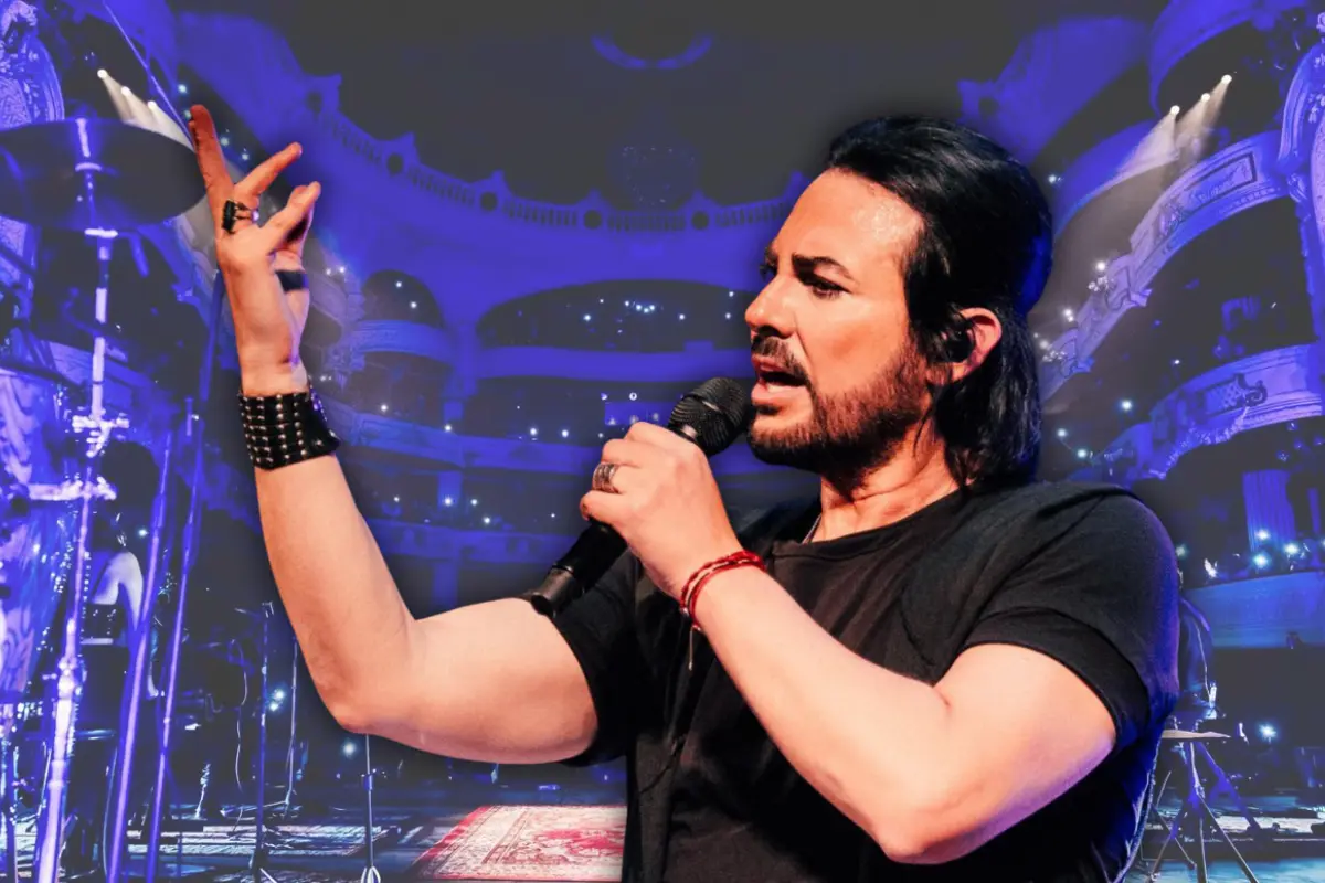 Beto Cuevas presenta su lado más íntimo en concierto acústico en CDMX (Foto: IG @iambetocuevas / Canva)