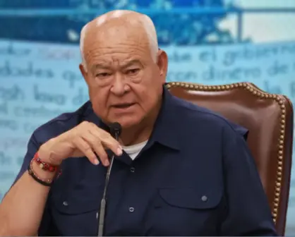 Víctor Castro señala que investigan a elementos señalados en narcomantas que renunciaron