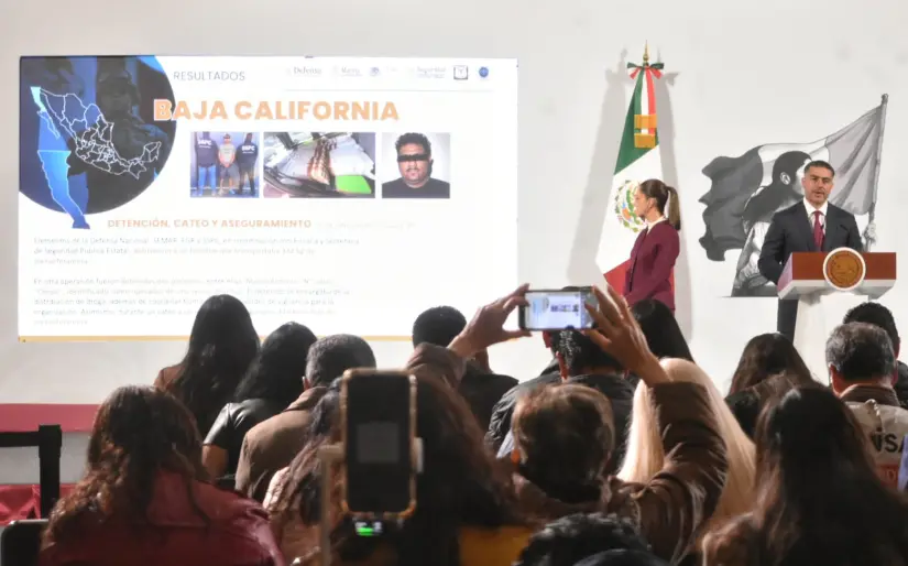 Omar García Harfuch y Claudia Sheinbaum. Foto: Enrique Pérez Huerta