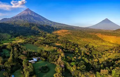 ¿Cuánto cuesta viajar del AICM al impresionante volcán negro activo en Guatemala?