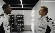 F1: Brad Pitt pisa el acelerador en la pantalla grande | Crítica