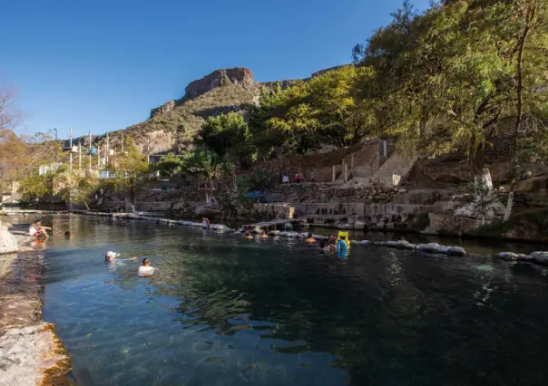 Hidalgo: Descubre este oasis oculto con aguas termales de hasta 38°