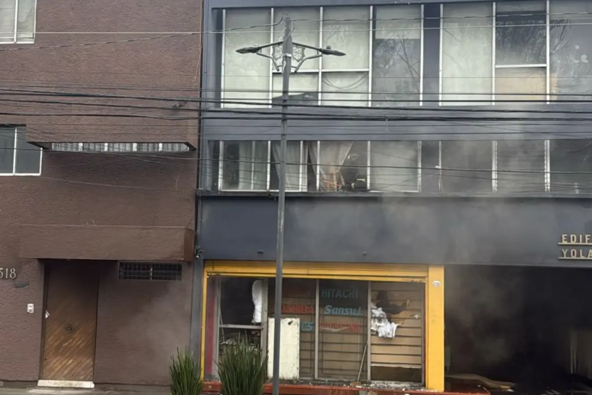 Incendio de casa en Coyoacán. Foto: Luis Antonio Alfaro