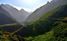 La carretera que recorre la Huasteca Hidalguense para viajar en motocicleta hacia Jalisco