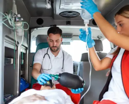 Reconocen a paramédicos de Tamaulipas por salvar vidas con entrega y sentido humano
