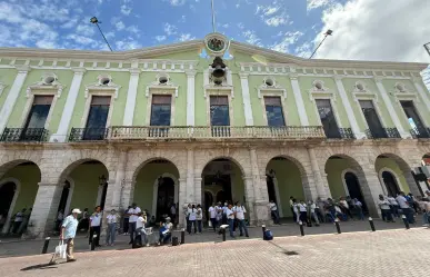 Maestros yucatecos protestan nuevamente en el centro de Mérida