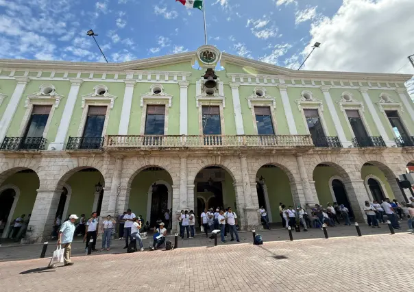 Maestros yucatecos protestan nuevamente en el centro de Mérida