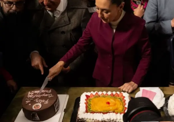 ¿Cuánto cuesta y dónde comprar en CDMX el pastel que Claudia Sheinbaum recibió de cumpleaños?