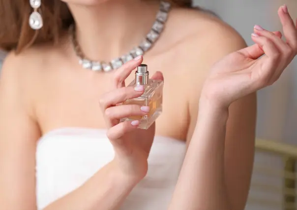 Carolina Herrera: El perfume ideal para mujeres mayores de 30 que quieren oler a elegancia y lujo