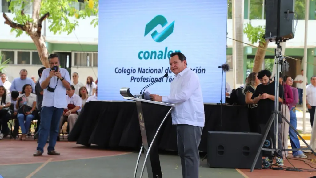 Inauguran laboratorio de climatización en plantel Conalep de Mérida