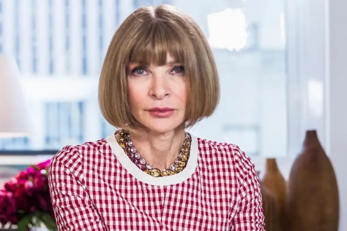 Anna Wintour deja su cargo como editora en jefe de Vogue (Foto: IG @theannawintour / Canva)
