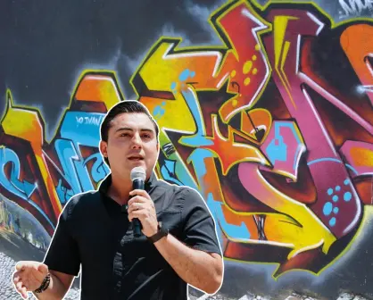 Manuel Guerra Cavazos ofrece recompensa para dar con grafitero de arco de San Blas