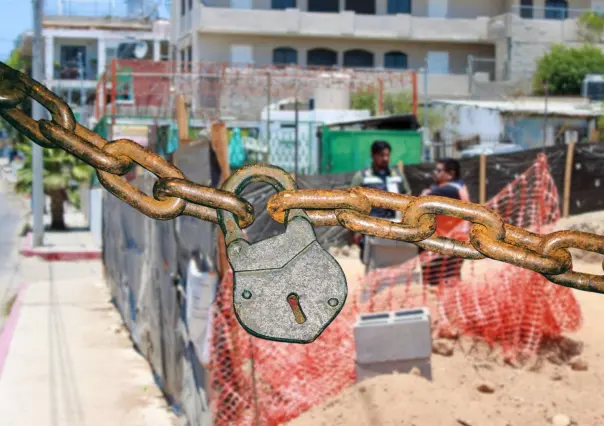 Frenan construcción de gasolinera en Cabo San Lucas por este motivo