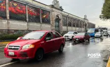 ¿Lavar el coche en lluvias? Autolavados del Edomex reportan más clientes