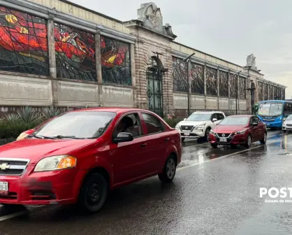 ¿Lavar el coche en lluvias? Autolavados del Edomex reportan más clientes