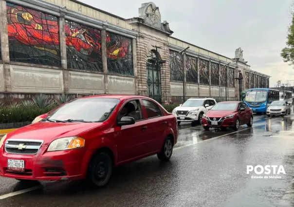 ¿Lavar el coche en lluvias? Autolavados del Edomex reportan más clientes