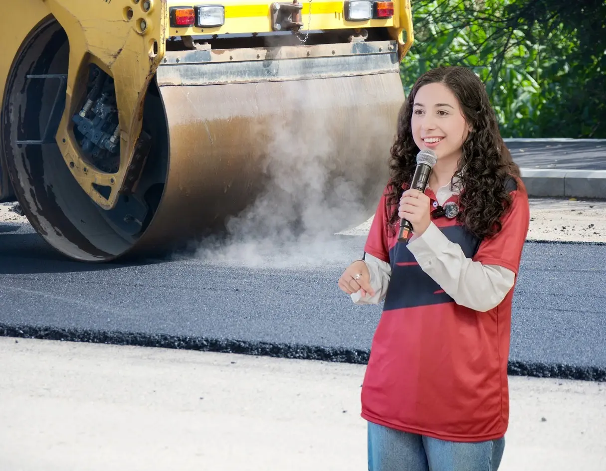La transformación de esta arteria no solo busca mejorar la movilidad urbana, sino también dignificar el entorno de las familias que habitan la zona. Foto: Canva/Elva Deyanira.
