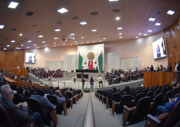 FGE y SSP de Veracruz deben hacerse cargo de restos humanos embolsados, dicen diputados veracruzanos