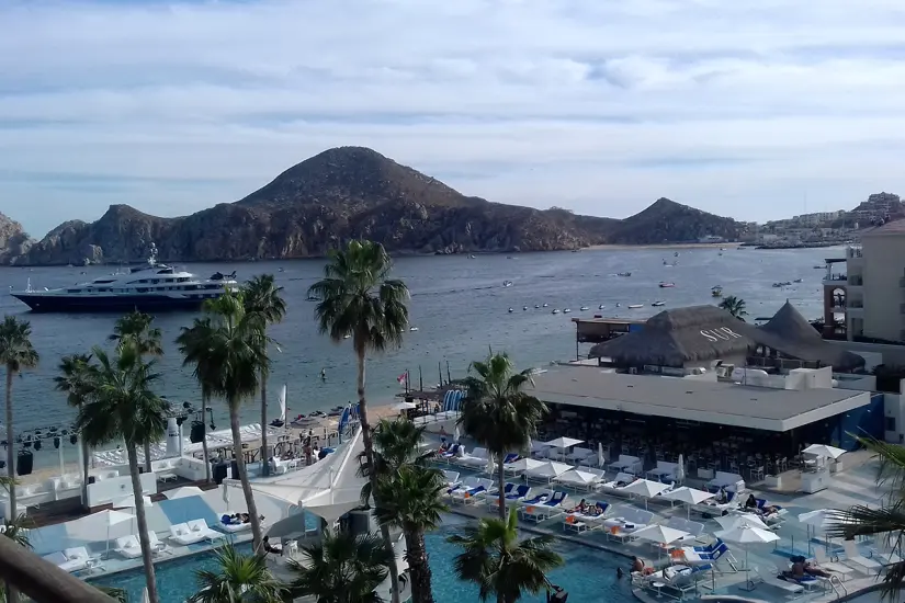 Hotel en Los Cabos. Foto: Modesto Peralta Delgado.