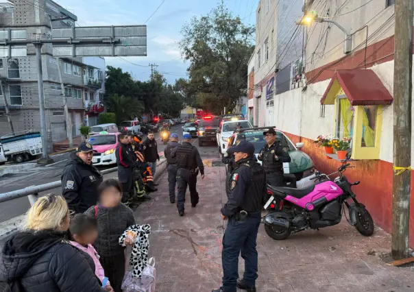Socavón obliga a evacuar viviendas en CDMX; ocho familias perdieron todo en la Miguel Hidalgo