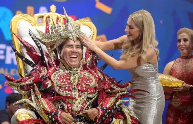 Rocío Nahle y Paty Lobeira dan inicio oficial al Carnaval de Veracruz 2025