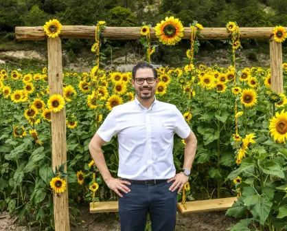 David de la Peña invita a disfrutar campos de girasoles y productos locales en Santiago