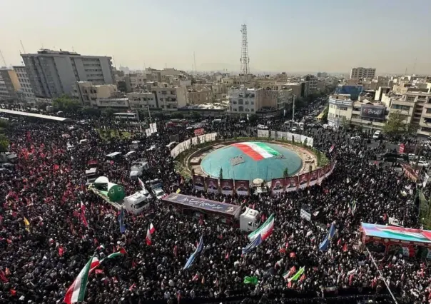 Irán realiza funeral de Estado por 60 víctimas de ataques israelís