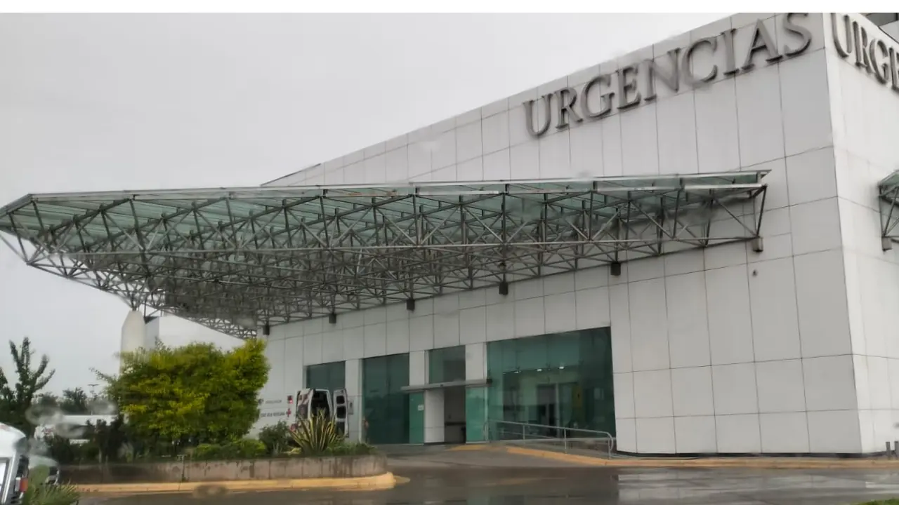 Una procesión religiosa terminó en tragedia, pues un hombre resultó herido y perdió la vida en el Hospital 450. Foto: Citlalli Zoé Sánchez.