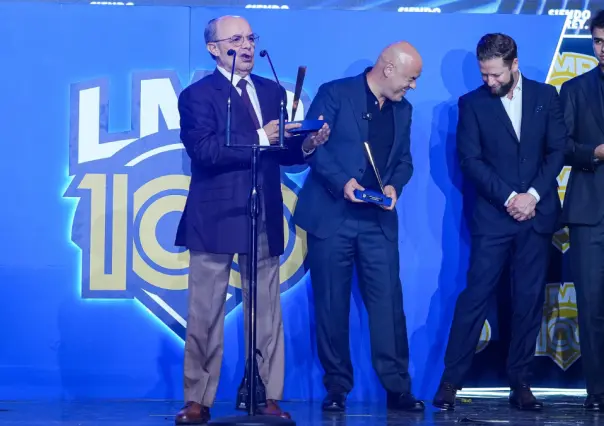 Plinio Escalante Bolio, directivo yucateco premiado en la Gala del Centenario LMB