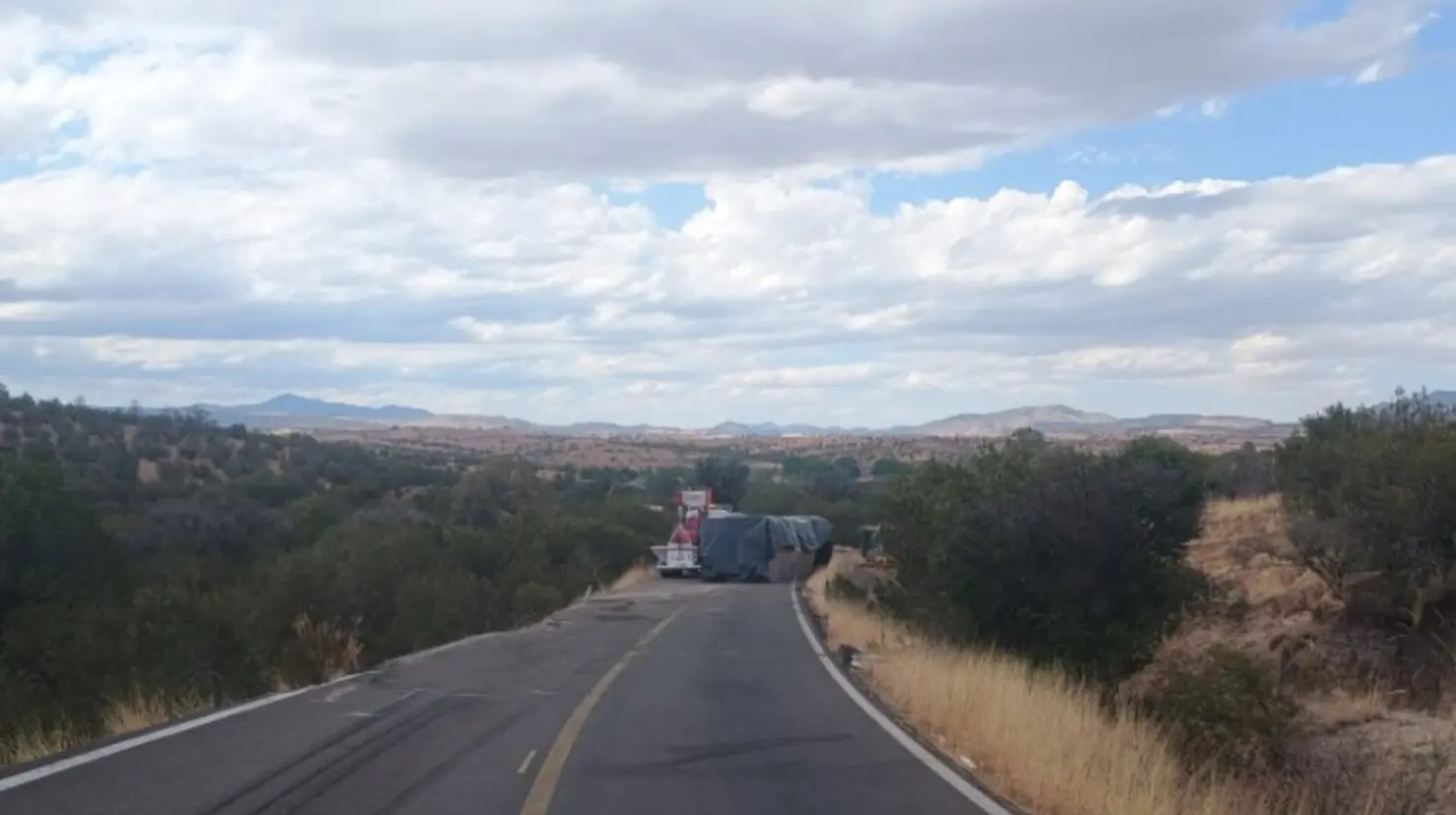 Foto: X/ Guardia Nacional Carreteras | Por esta carretera de Durango llegas a Vicente Guerrero en tan solo una hora.
