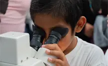 Niñas y niños de Casa Otoch disfrutan jornada especial por los 20 años del Hospital de la Amistad