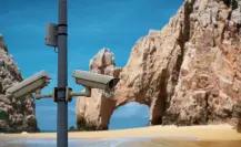 Aseguran cámaras clandestinas en calles de Cabo San Lucas