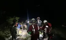 Rescatan a hombre lesionado en ruta Matacanes en Santiago, Nuevo León