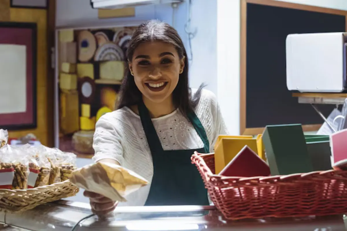 Mujer emprendiendo un negocio. Foto: Freepik