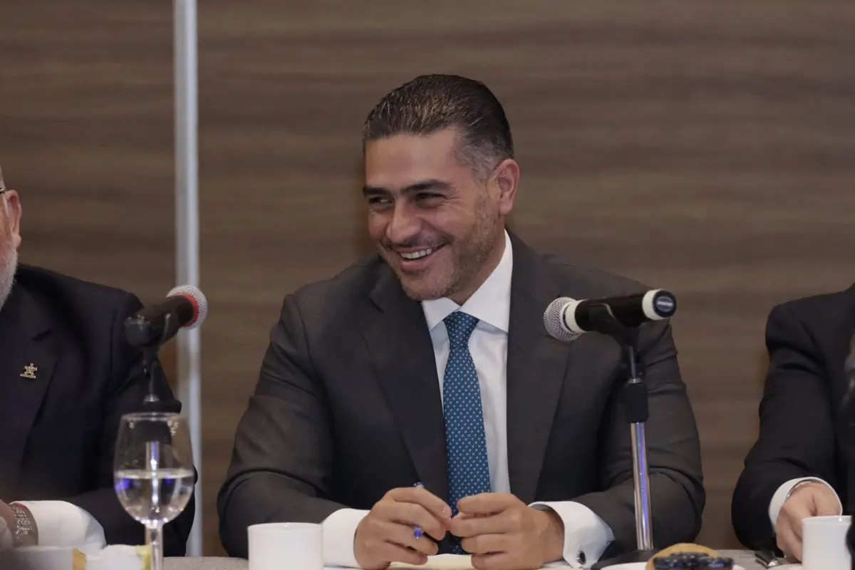 Omar García Harfuch anuncia detención de banda dedicada al robo de combustible, Foto X @OHarfuch