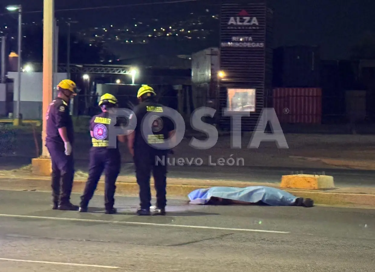 El incidente se registró sobre la avenida Díaz Ordaz, en el tramo que va de oriente a poniente, entre las calles Padre Mier y San Francisco, justo a la altura de la colonia La Fama. Foto: POSTA.