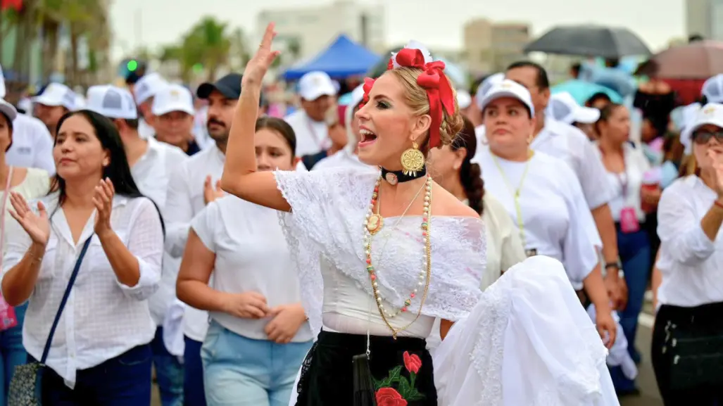 Todo listo para el tercer desfile del Carnaval de Veracruz 2025