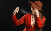 Carolina Herrera: este perfume dura todo el día, huele a elegancia y destila riqueza, según la IA